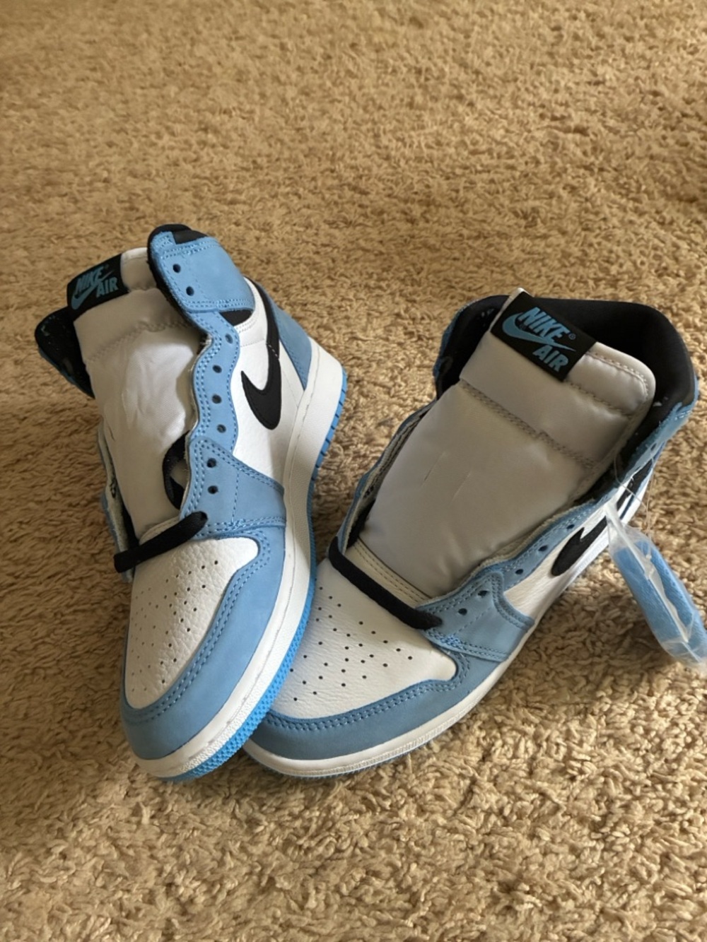 Nike Air Jordan 1 Retro High OG GS “University Blue”